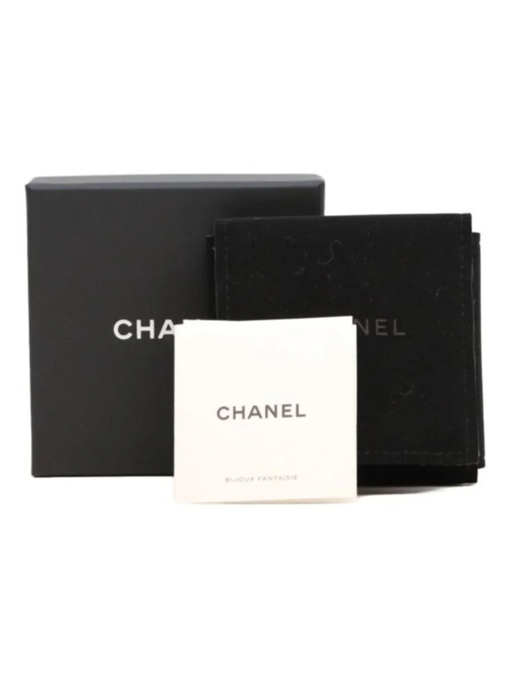 Chanel 23k CC Logo Turnlock Quilted Bag Motif